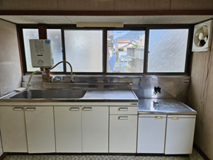 鳥取市本町5丁目中古戸建て【キッチン】