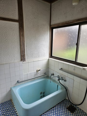 鳥取市本町5丁目中古戸建て【浴室】