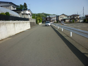 手代森9地割売地【前面道路含む現地写真】