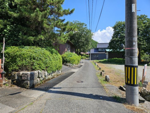 岩美郡岩美町白地土地【前面道路含む現地写真】