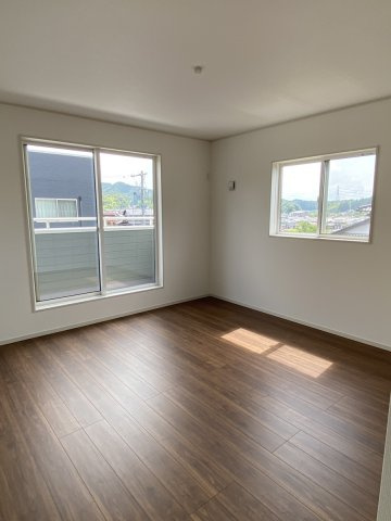 恵那市岩村町の中古一戸建【洋室】洋室8.5帖