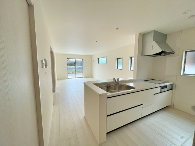 新築戸建　リーブルガーデン千代川町小林植田【キッチン】