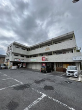 サンあがた【駐車場】