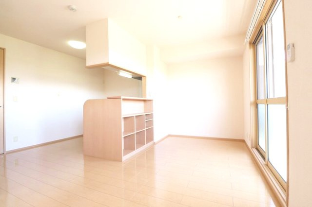 アークトゥルスＥＡＳＴ【居間・リビング】リビング全景