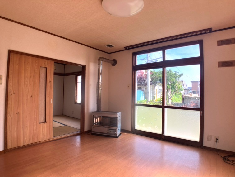 釧路市桜ケ岡５丁目の中古一戸建【居間・リビング】