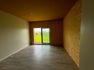 菅原ビル【洋室】