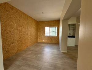 菅原ビル【居間・リビング】