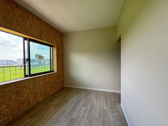 菅原ビル【洋室】