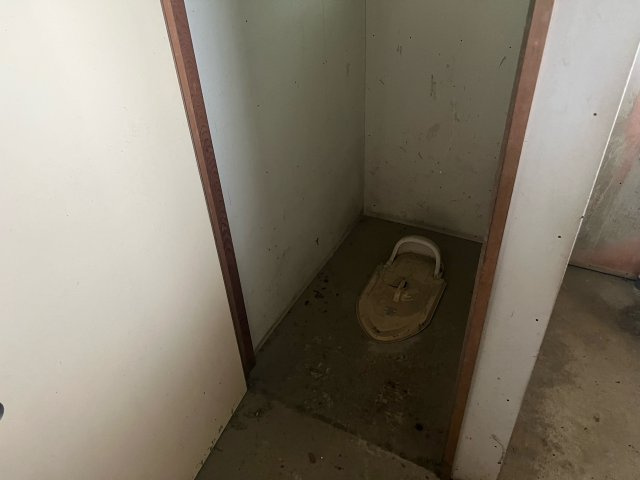 高山市匠ケ丘町の倉庫