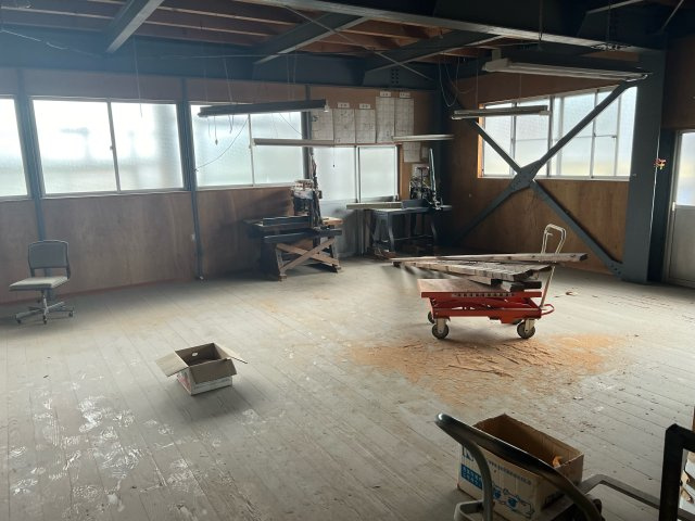 高山市匠ケ丘町の倉庫