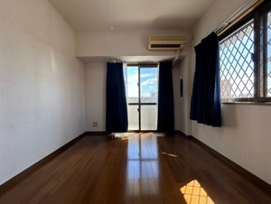 エンゼルハイム泉崎【洋室】