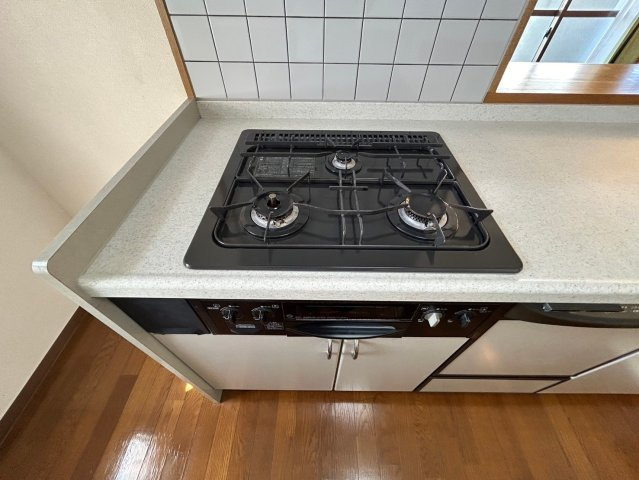 エンゼルハイム泉崎【キッチン】