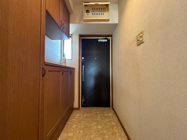 エンゼルハイム泉崎【玄関】