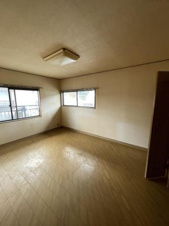 鳥取市滝山中古戸建て【洋室】