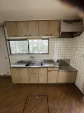 鳥取市滝山中古戸建て【キッチン】