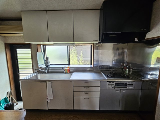 鳥取市行徳1丁目戸建て【キッチン】