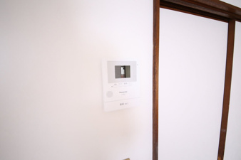 風と春色のルピシア【セキュリティ】TVインターホン