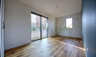 横浜市戸塚区汲沢町の新築一戸建【洋室】