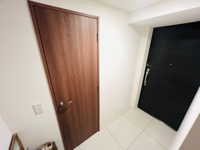 デュオヒルズ甲府【玄関】