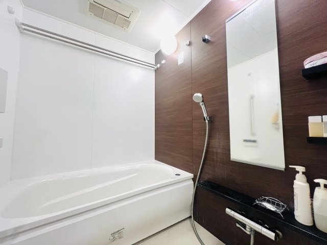デュオヒルズ甲府【浴室】