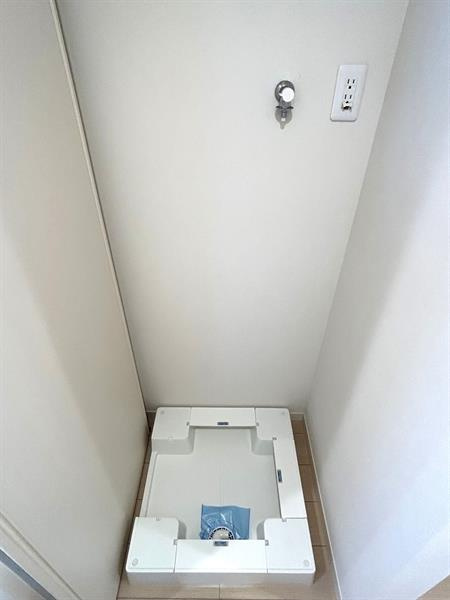 シューズボックスを開けると靴もたくさん収納可能♪
