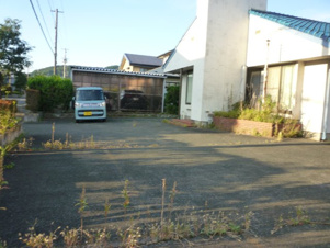 手代森１４地割中古住宅【駐車場】
