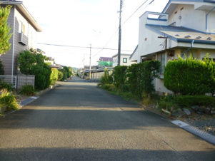 手代森１４地割中古住宅【前面道路含む現地写真】