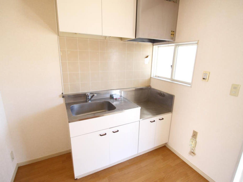 別の部屋の写真となりますので現地ご確認ください