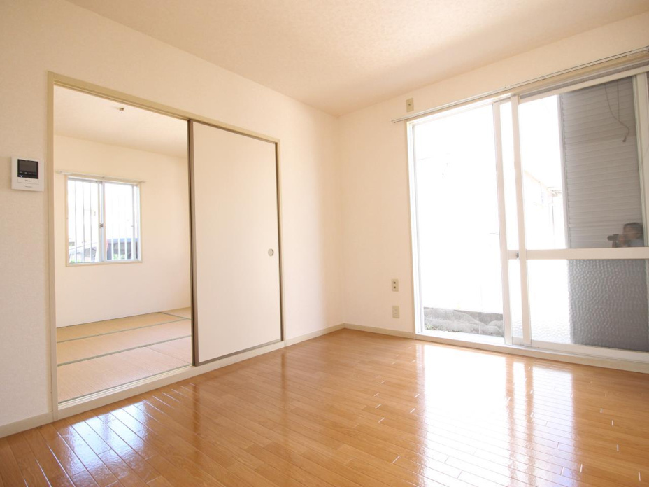 別の部屋の写真となりますので現地ご確認ください