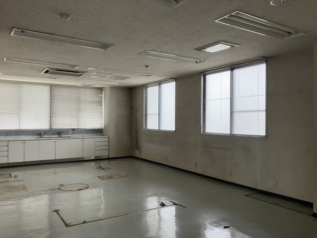 江南市前飛保町緑ケ丘店舗【内装】