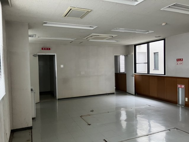 江南市前飛保町緑ケ丘店舗【内装】