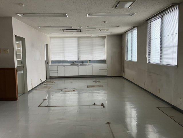 江南市前飛保町緑ケ丘店舗【内装】