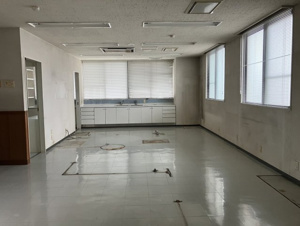 江南市前飛保町緑ケ丘店舗【内装】