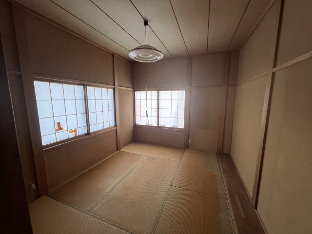 横手市山内平野沢字南相野々中古住宅【和室】