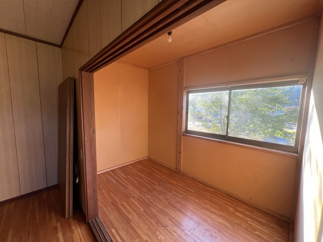 横手市山内平野沢字南相野々中古住宅【収納】