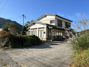 横手市山内平野沢字南相野々中古住宅【外観】