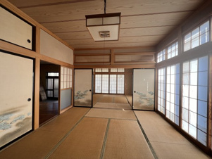 横手市山内平野沢字南相野々中古住宅【和室】