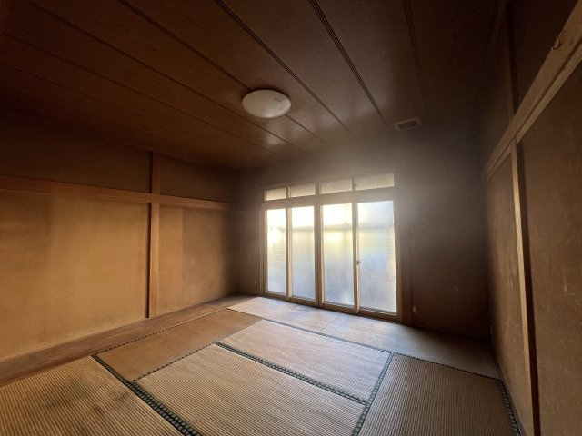 横手市山内平野沢字南相野々中古住宅【和室】