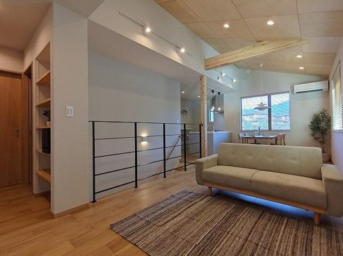 S41216-岩倉南【居間・リビング】