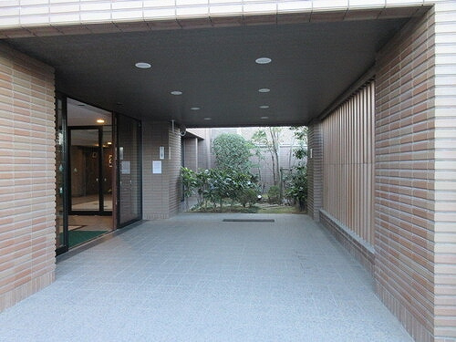 サーパス南城内【エントランス】マンションエントランス