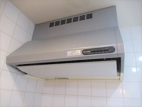 サーパス南城内【キッチン】レンジフード※前回募集時の写真２０２２年１月撮影