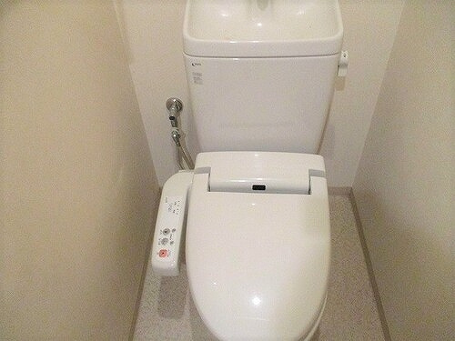 サーパス南城内【トイレ】温水洗浄便座