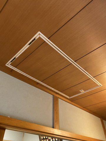 恵那市上矢作町の中古一戸建【その他】天井収納はしご