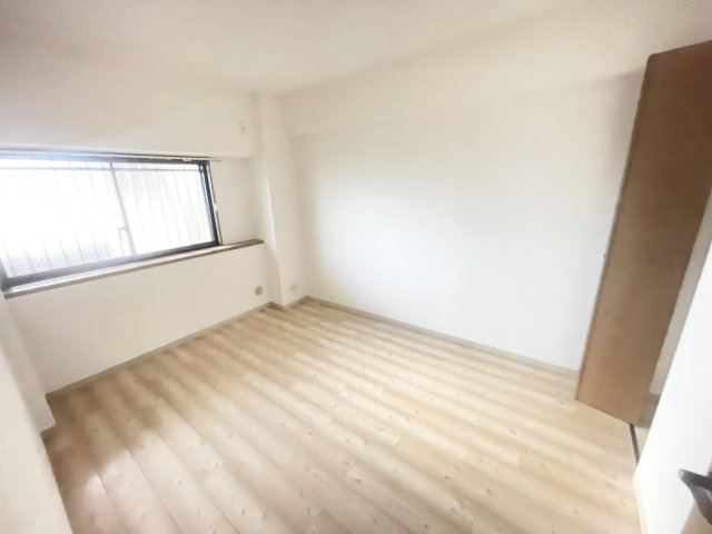 落ち着いた内装仕様で、プライベートな時間を心豊かに過ごせます