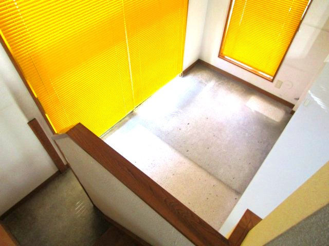 高山市桐生町７丁目の店舗事務所
