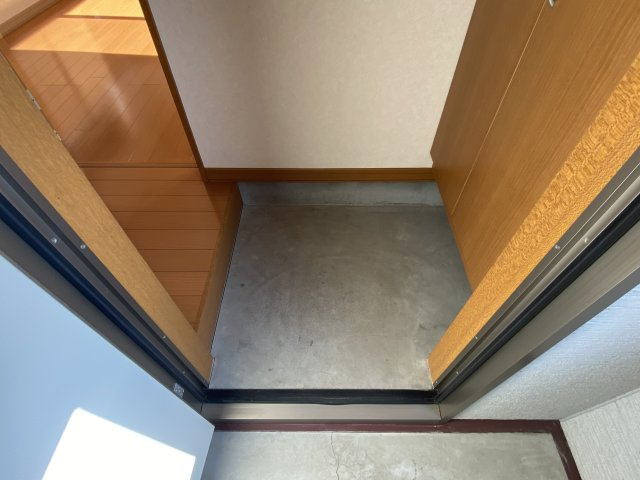 ハウスオブローズ１０【玄関】