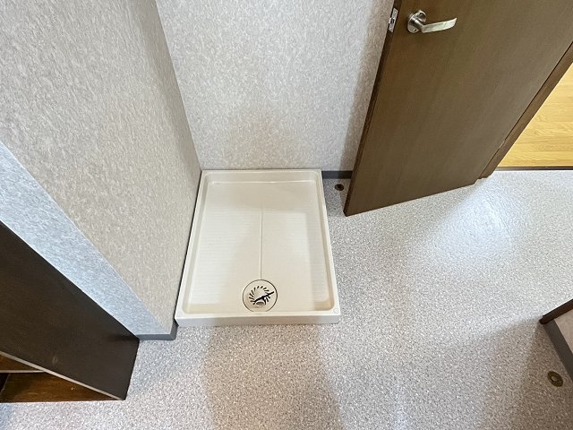 ＰＬＡＩＮ①【洗面所】