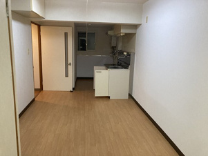 サンシャイン１６６【居間・リビング】