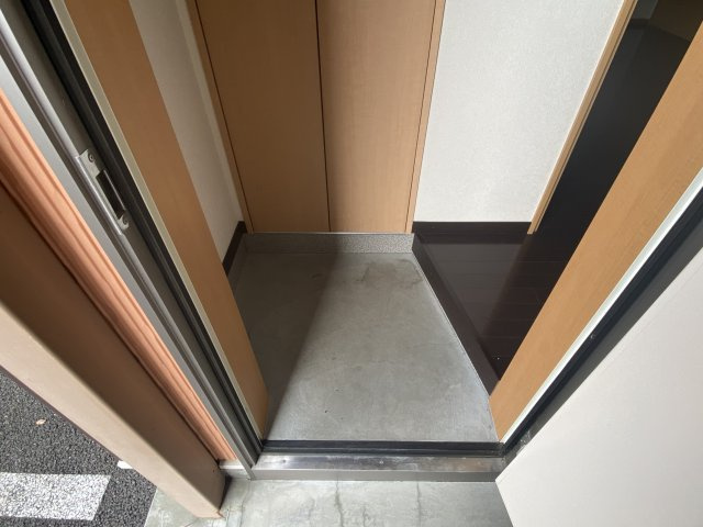 Ｎ＆Ｈ【玄関】