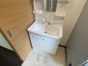 Ｎ＆Ｈ【洗面所】